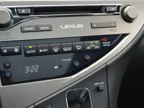 Lexus RX thumbnail 30