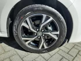 Toyota Yaris thumbnail 3