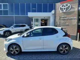 Toyota Yaris thumbnail 5