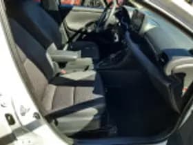 Toyota Yaris thumbnail 58