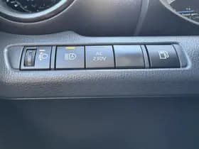 Toyota C hr thumbnail 38