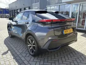 Toyota C hr thumbnail 5