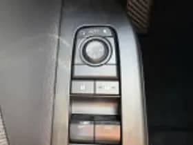 Toyota C hr thumbnail 74