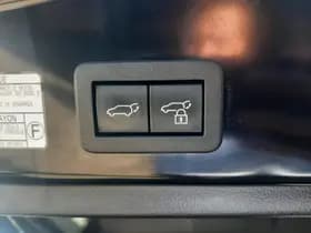 Toyota Corolla thumbnail 16