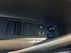 Toyota Corolla thumbnail 21