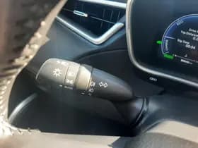 Toyota Corolla thumbnail 25
