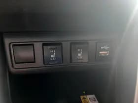 Toyota Corolla thumbnail 31