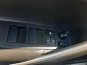 Toyota Corolla thumbnail 54