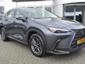 Lexus NX thumbnail 47