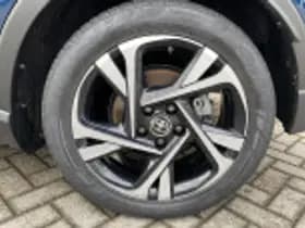 Toyota C hr thumbnail 59