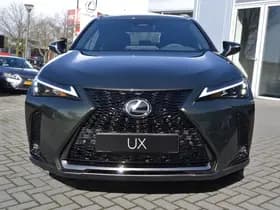 Lexus UX thumbnail 14