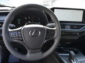 Lexus UX thumbnail 22