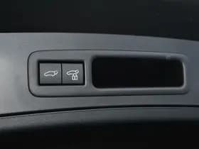 Lexus UX thumbnail 42