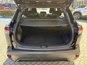 Toyota Corolla thumbnail 13