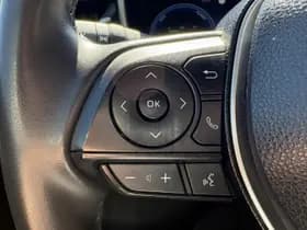 Toyota Corolla thumbnail 32