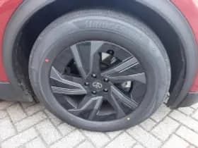 Toyota C hr thumbnail 3