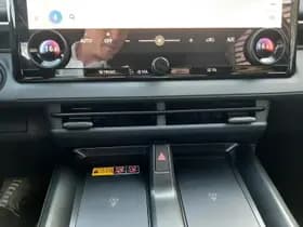 Toyota C hr thumbnail 32