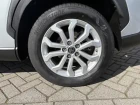 Toyota Corolla thumbnail 14