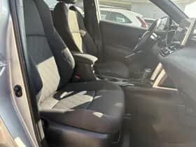 Toyota Corolla thumbnail 23