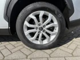 Toyota Corolla thumbnail 46
