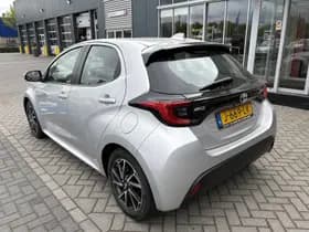 Toyota Yaris thumbnail 12