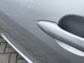 Toyota Yaris thumbnail 14