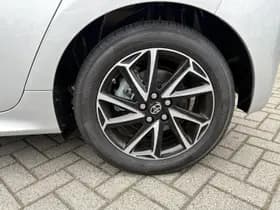 Toyota Yaris thumbnail 15