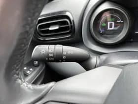 Toyota Yaris thumbnail 28