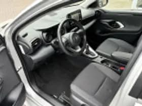 Toyota Yaris thumbnail 43