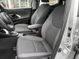 Toyota Yaris thumbnail 44
