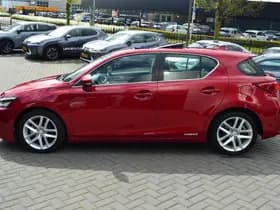 Lexus CT thumbnail 12