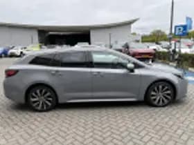 Toyota Corolla thumbnail 38