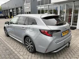 Toyota Corolla thumbnail 6