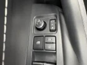 Toyota Corolla thumbnail 64