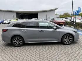 Toyota Corolla thumbnail 8