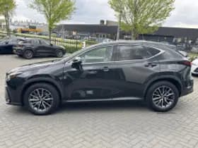 Lexus NX thumbnail 6