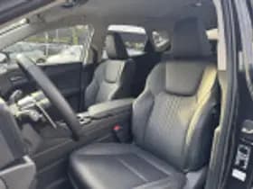 Lexus NX thumbnail 51