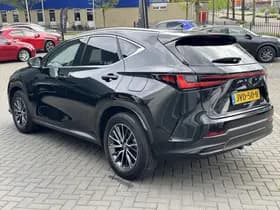 Lexus NX thumbnail 82