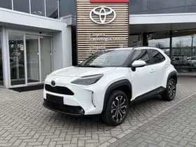 Toyota Yaris Cross thumbnail 1