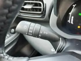 Toyota Yaris Cross thumbnail 4