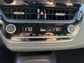 Toyota Corolla thumbnail 49
