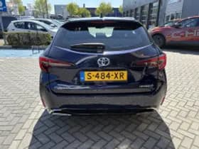 Toyota Corolla thumbnail 6