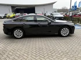 Toyota Mirai thumbnail 8