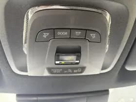 Toyota Corolla thumbnail 38