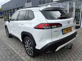 Toyota Corolla thumbnail 5