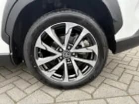 Toyota Corolla thumbnail 49