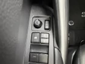 Toyota Corolla thumbnail 71
