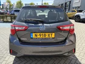 Toyota Yaris thumbnail 11