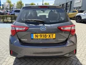 Toyota Yaris thumbnail 5