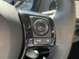 Toyota Yaris thumbnail 58